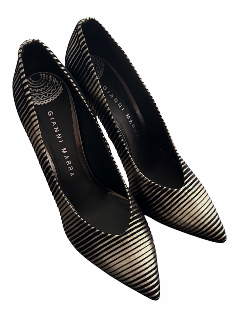 Nwt Black And Light Gold Striped Pointed-Toe Heels